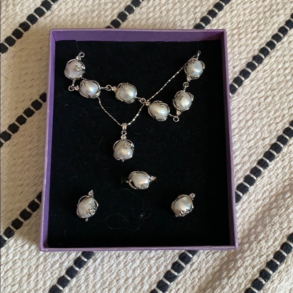 Jewelry set